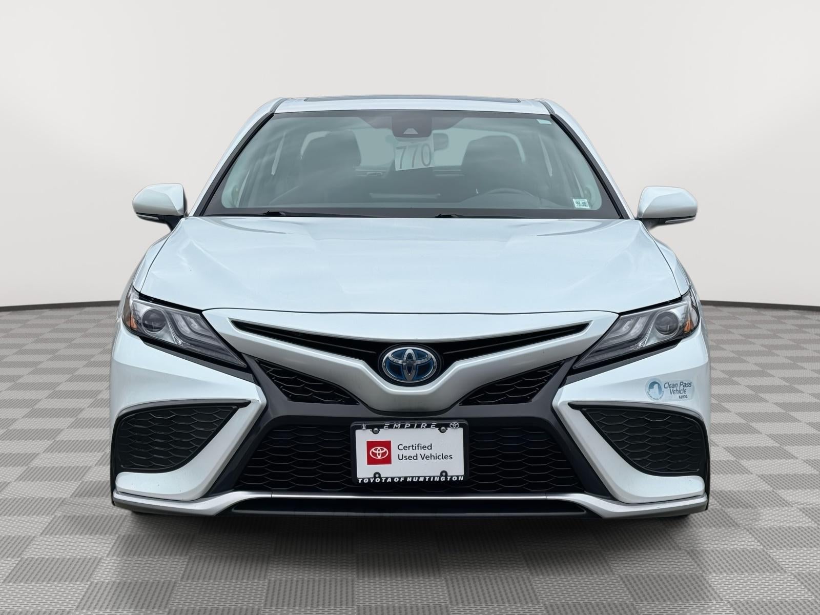 2021 Toyota Camry XSE Hybrid