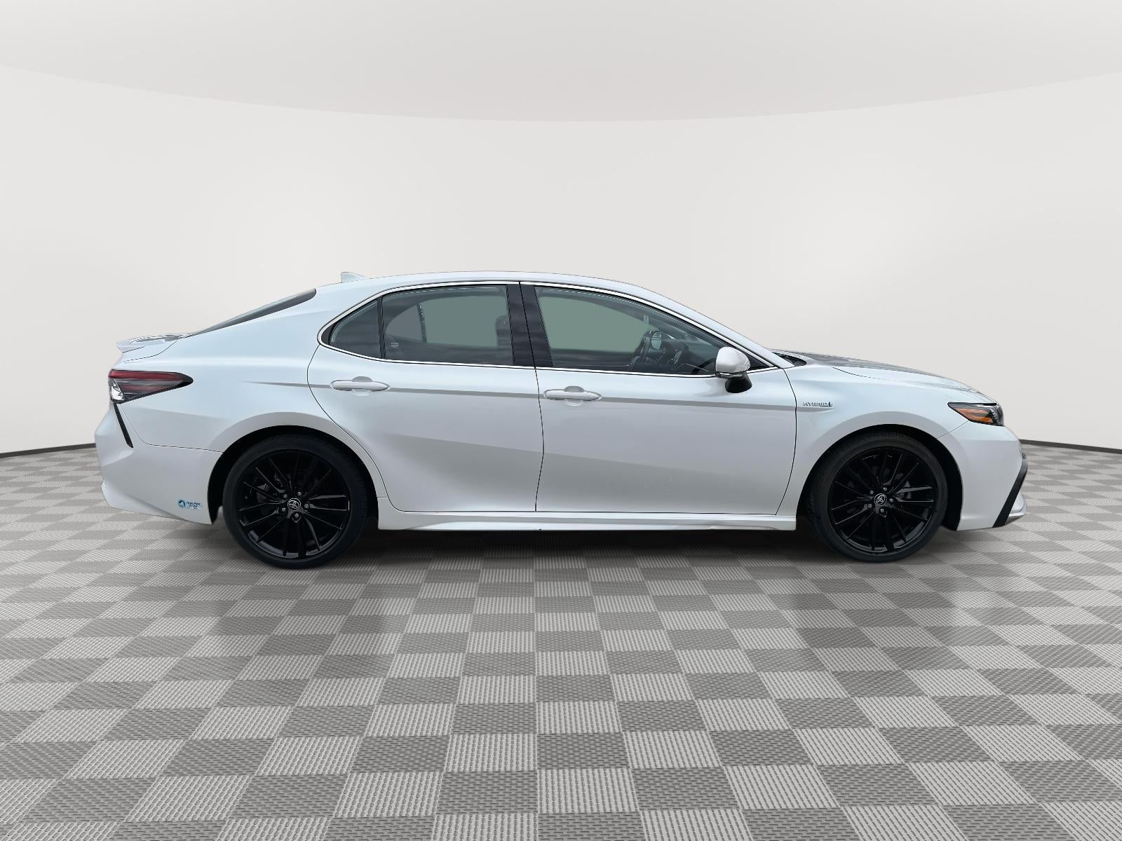 2021 Toyota Camry XSE Hybrid