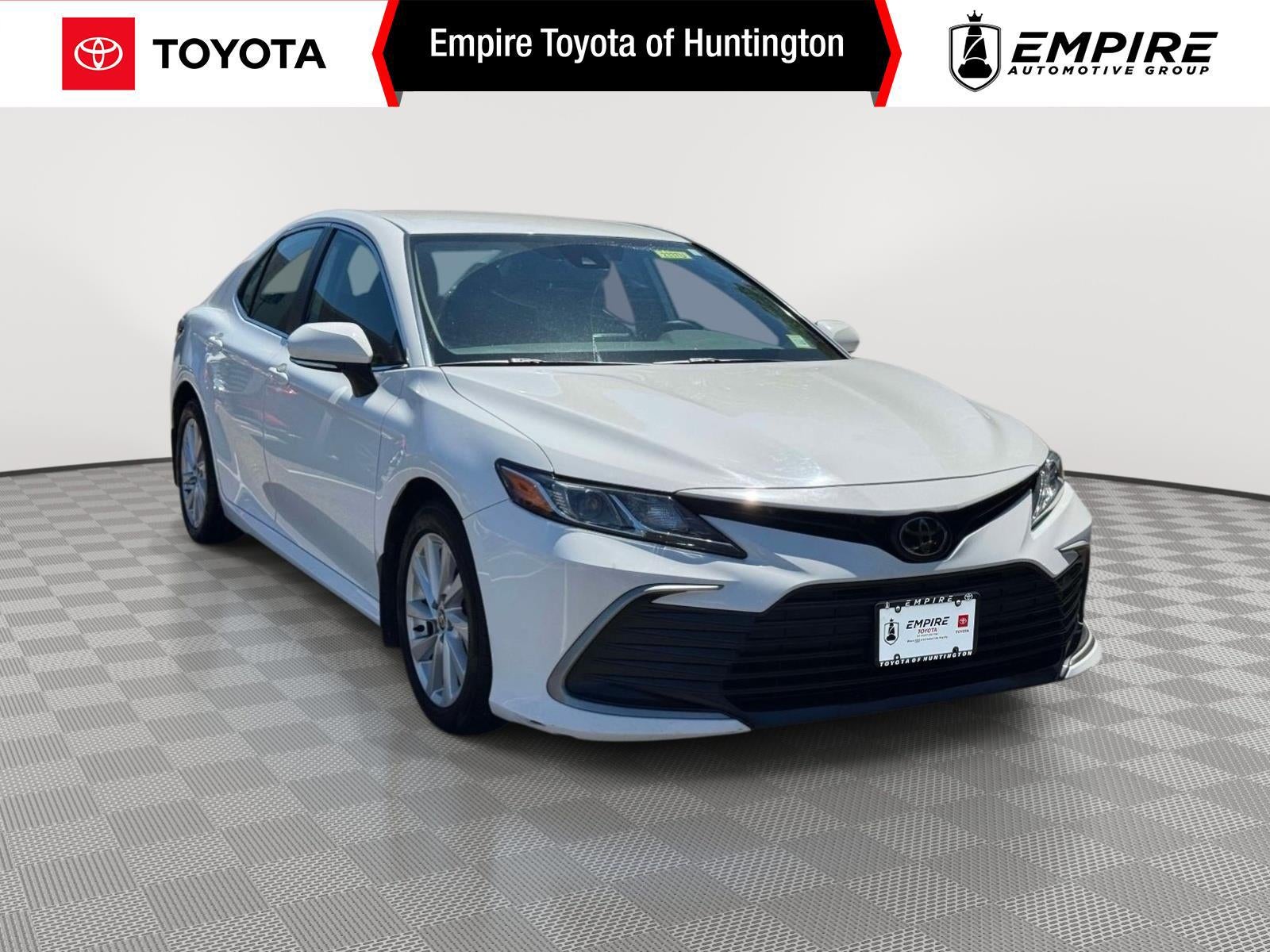 2022 Toyota Camry LE AWD