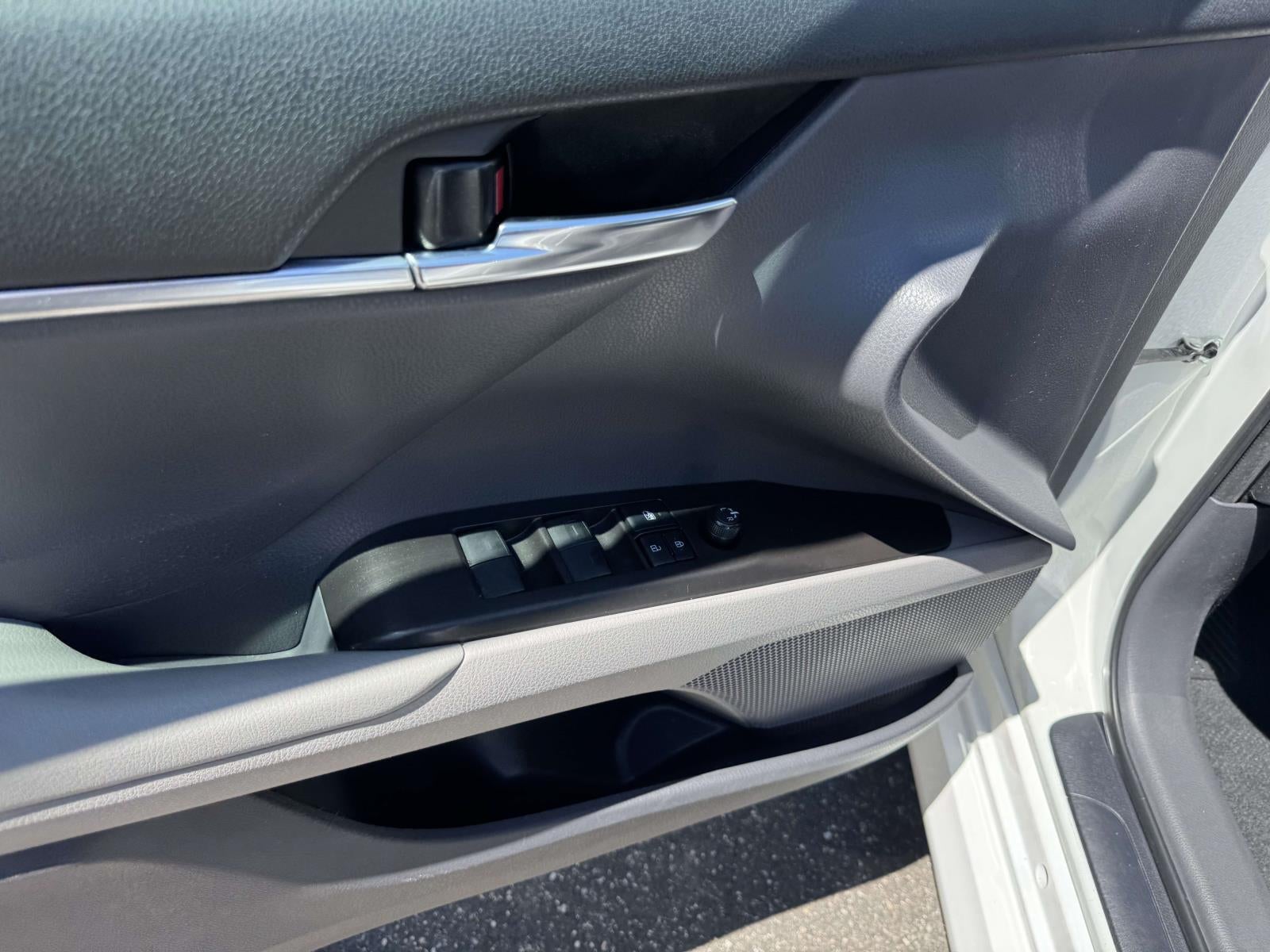 2022 Toyota Camry LE AWD