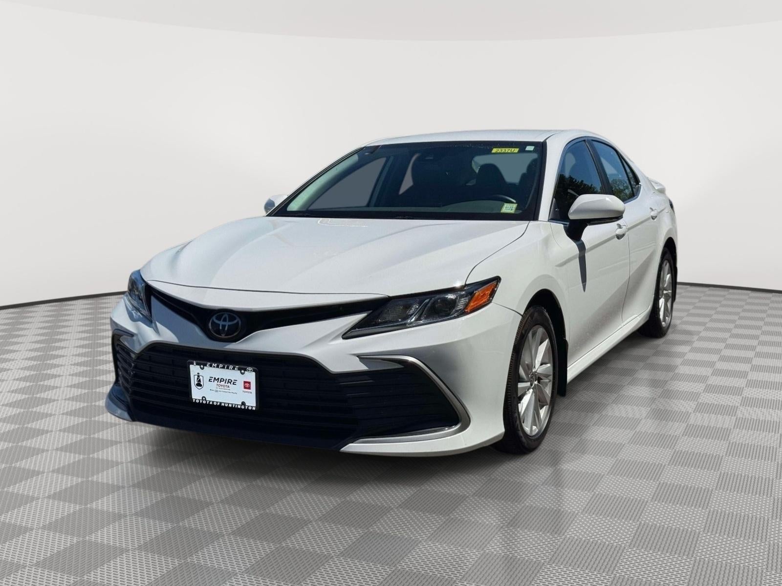 2022 Toyota Camry LE AWD