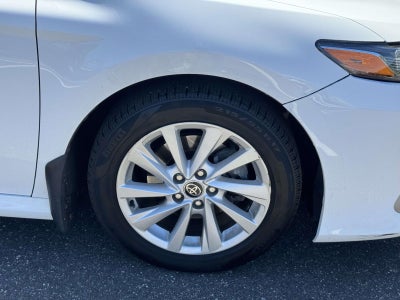 2022 Toyota Camry LE AWD