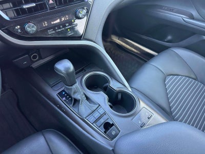 2022 Toyota Camry SE AWD