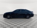 2022 Toyota Camry SE AWD