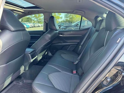 2022 Toyota Camry SE AWD