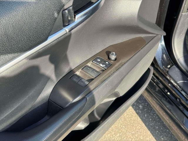 2022 Toyota Camry SE AWD