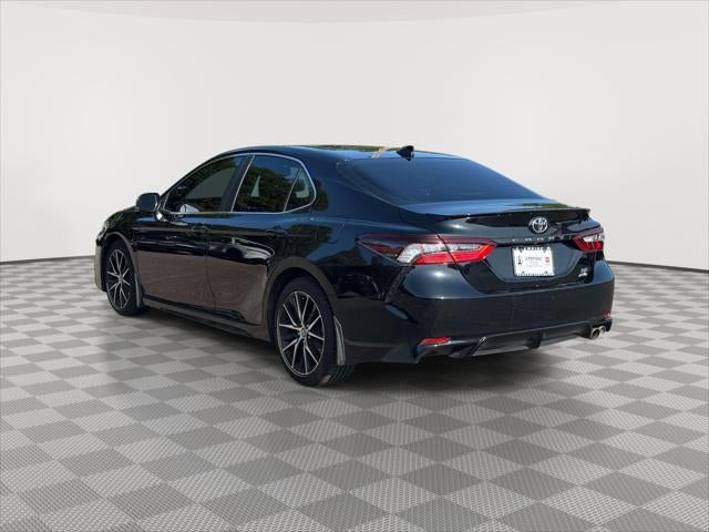 2022 Toyota Camry SE AWD