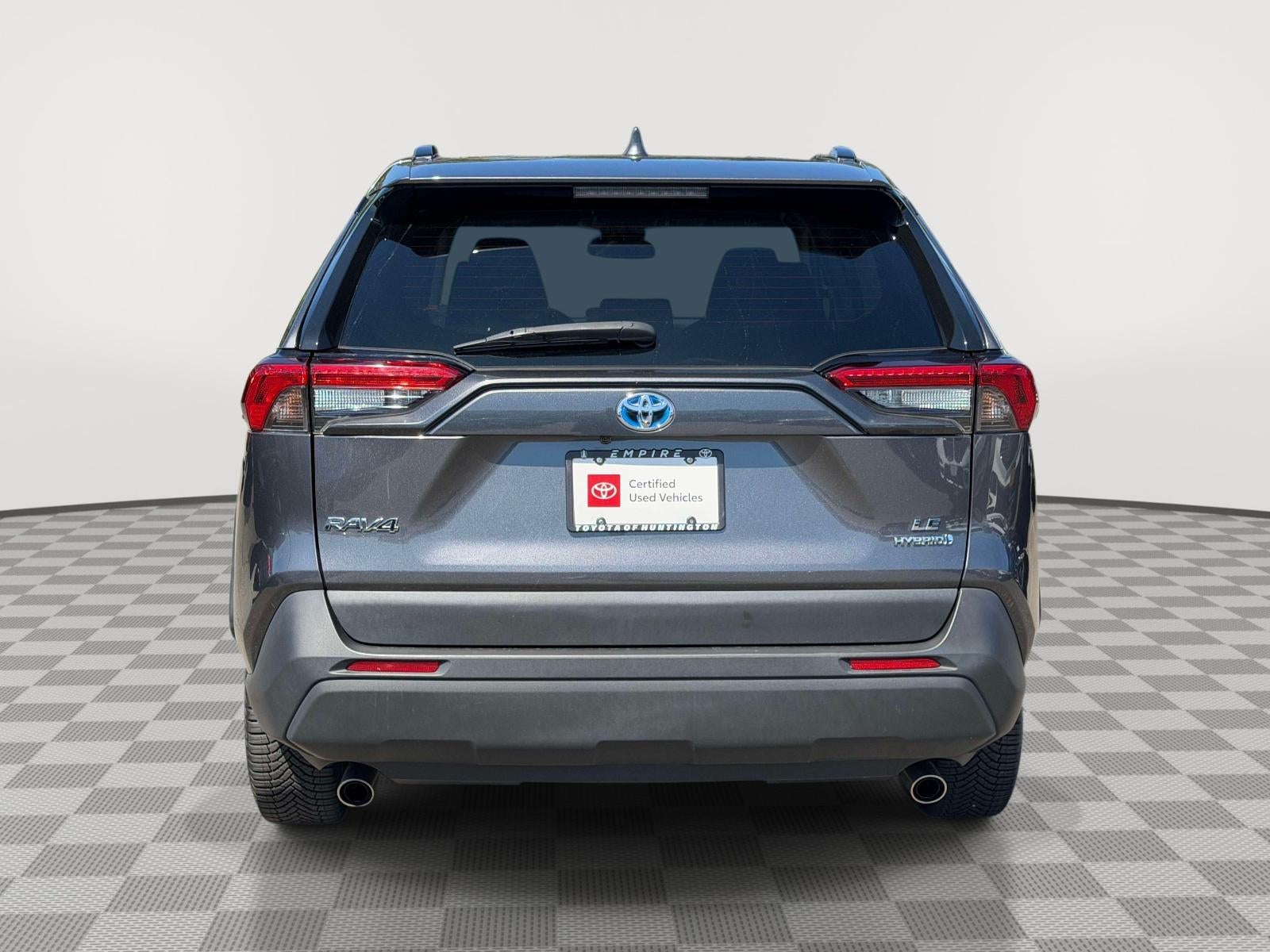 2022 Toyota RAV4 Hybrid LE