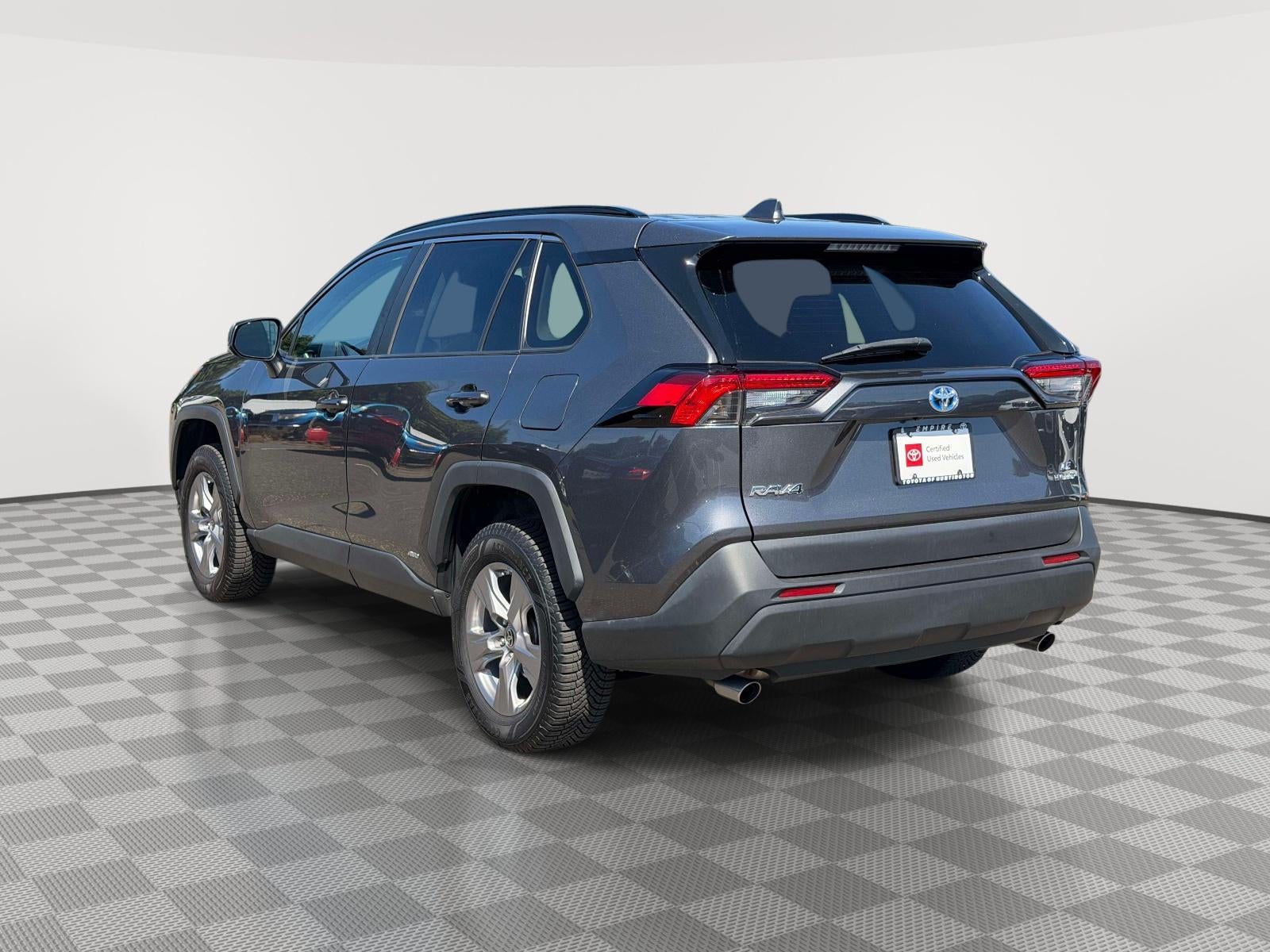 2022 Toyota RAV4 Hybrid LE