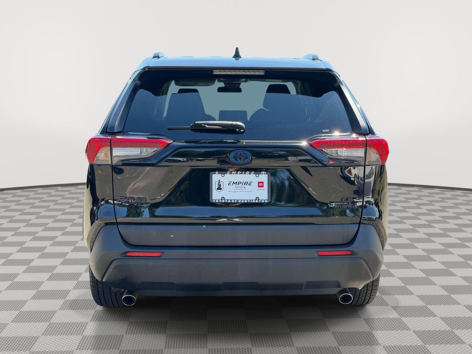 2021 Toyota RAV4 Hybrid LE