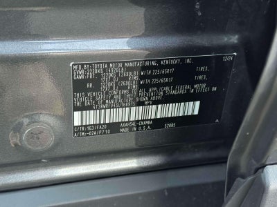 2025 Toyota RAV4 Hybrid XLE