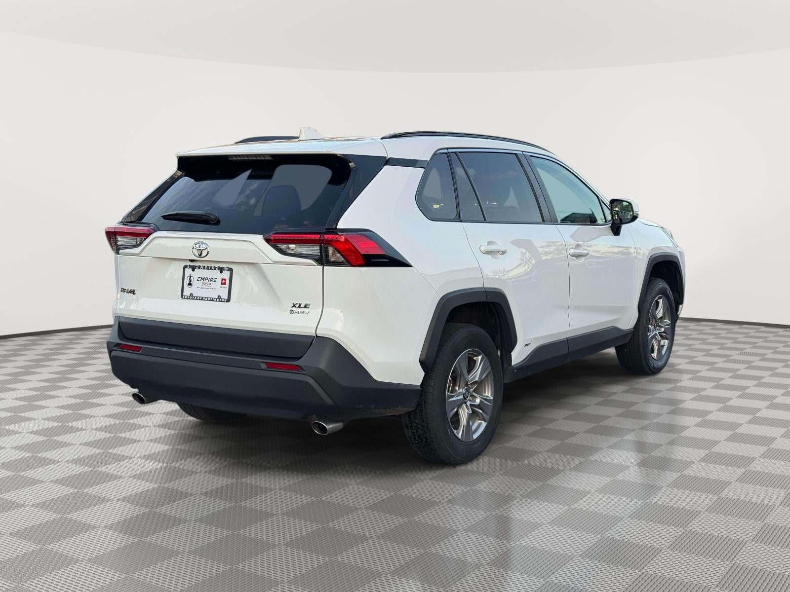 2025 Toyota RAV4 Hybrid XLE