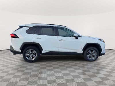 2025 Toyota RAV4 Hybrid XLE