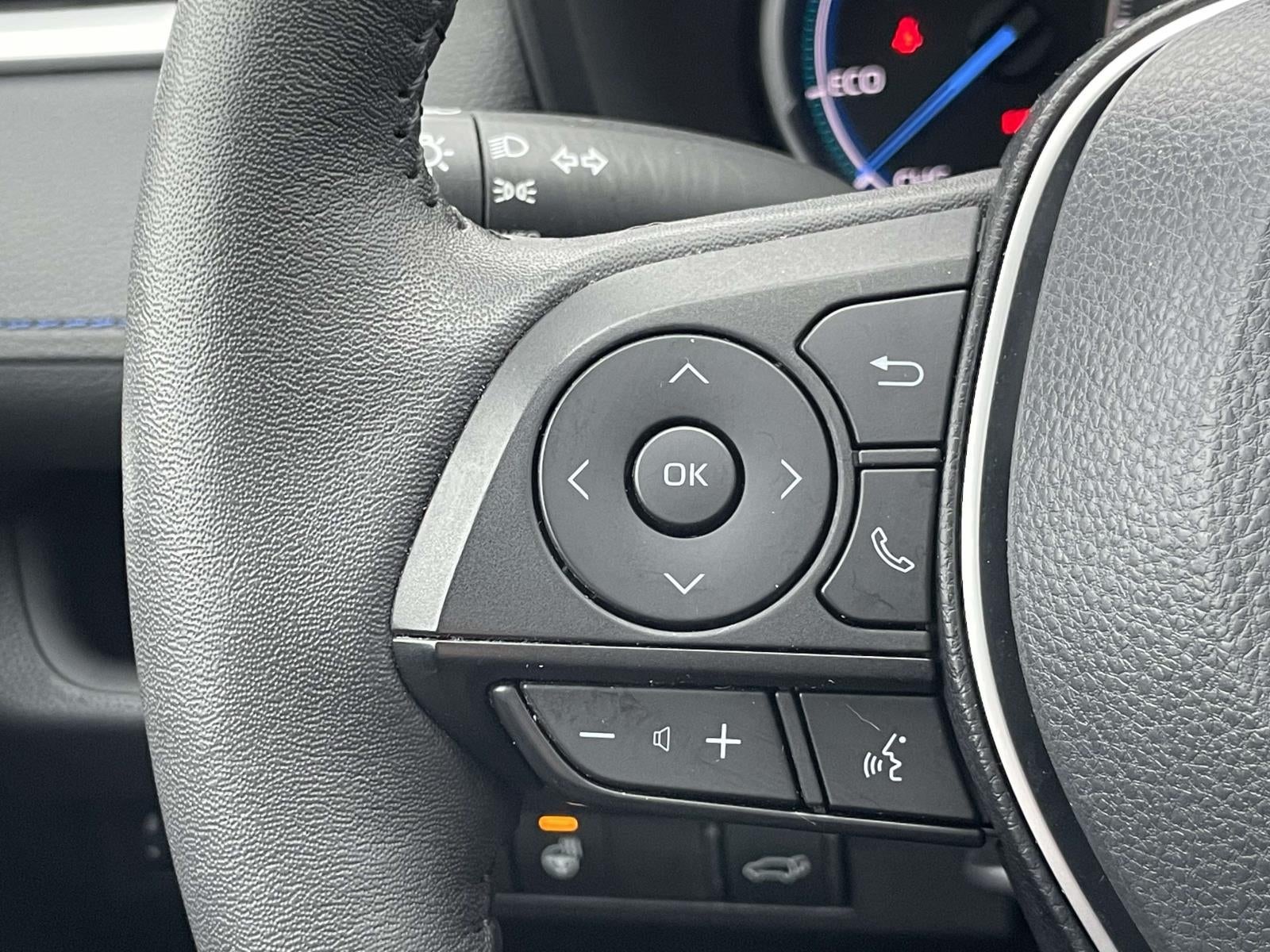 2023 Toyota RAV4 Hybrid SE