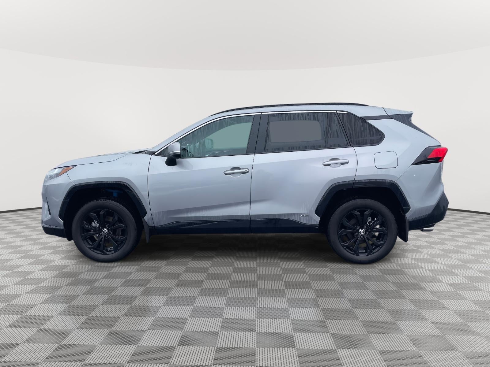 2023 Toyota RAV4 Hybrid SE