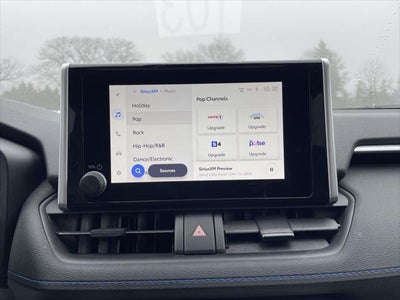 2023 Toyota RAV4 Hybrid SE