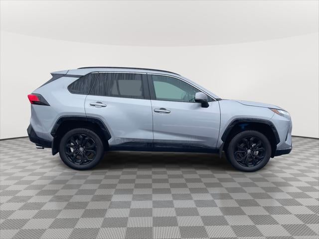 2023 Toyota RAV4 Hybrid SE