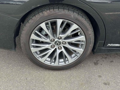 2021 Lexus ES 300h 300h