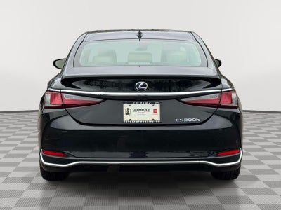 2021 Lexus ES 300h 300h