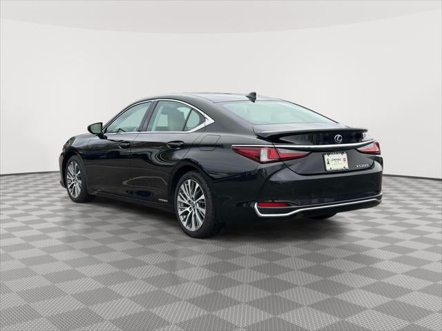 2021 Lexus ES 300h 300h