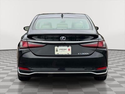 2021 Lexus ES 300h 300h