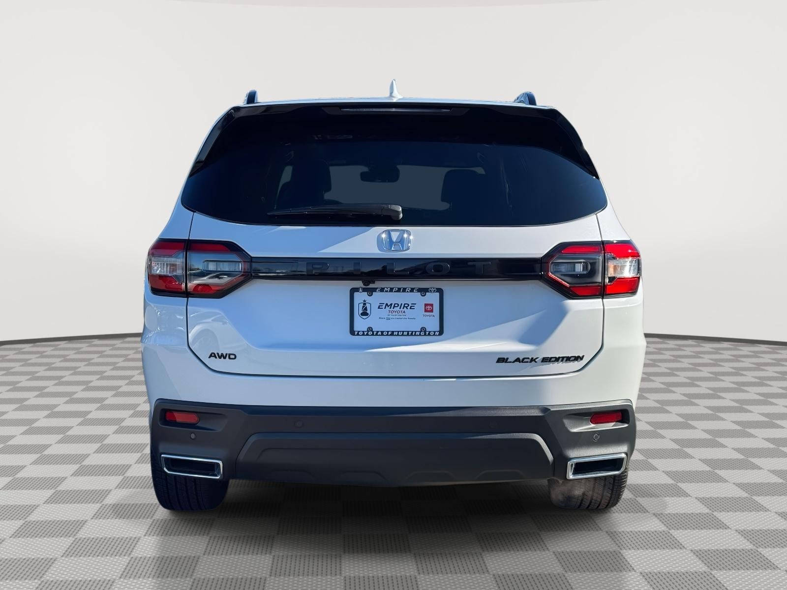 2025 Honda Pilot Black Edition