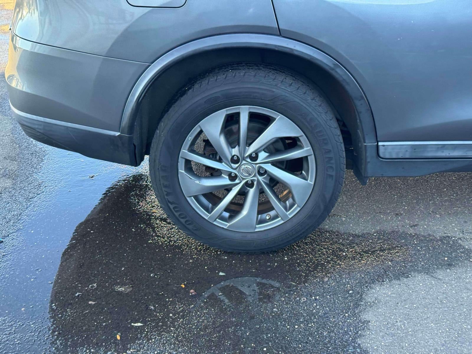2015 Nissan Rogue SL