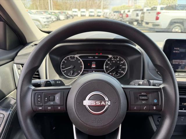 2024 Nissan Rogue SV FWD