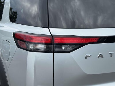 2024 Nissan Pathfinder SV 4WD