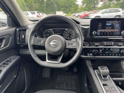 2024 Nissan Pathfinder SV 4WD