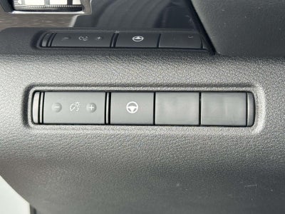 2024 Nissan Pathfinder SV 4WD
