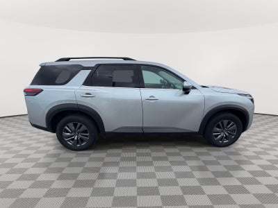 2024 Nissan Pathfinder SV 4WD