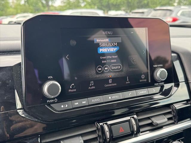 2024 Nissan Pathfinder SV 4WD