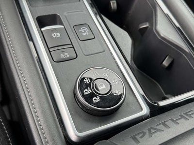 2024 Nissan Pathfinder SV 4WD