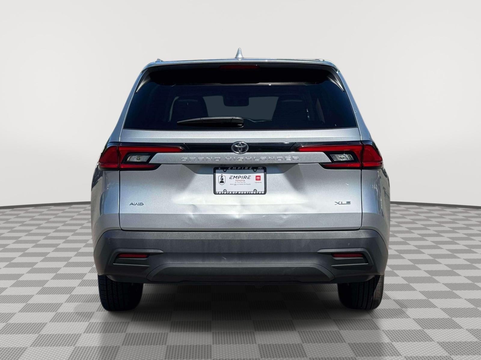 2025 Toyota Grand Highlander XLE