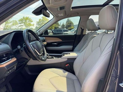 2024 Toyota Grand Highlander Platinum