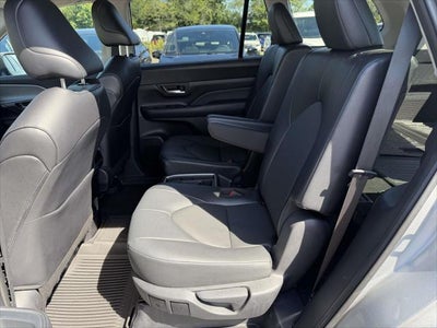 2025 Toyota Grand Highlander XLE