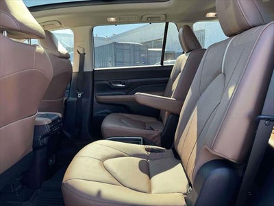 2024 Toyota Grand Highlander Platinum