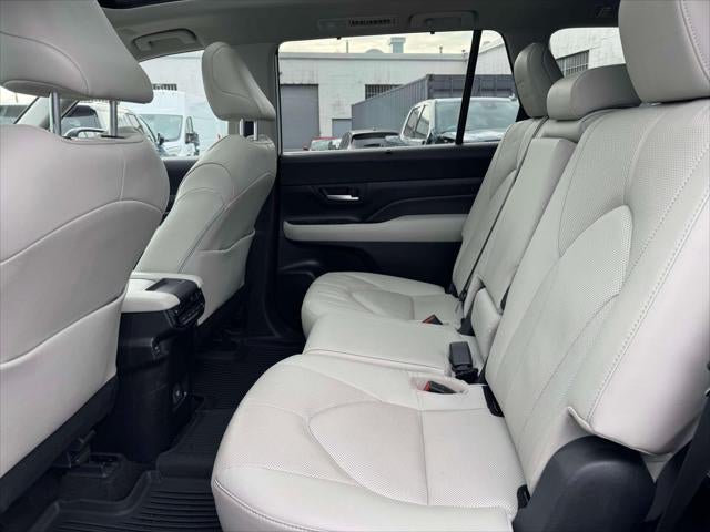 2025 Toyota Grand Highlander Limited