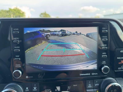 2022 Toyota Highlander Hybrid LE