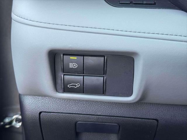 2022 Toyota Highlander Hybrid LE