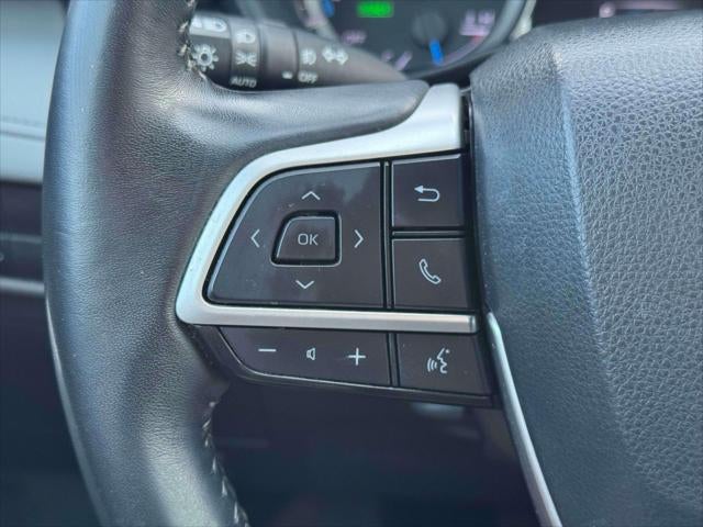 2022 Toyota Highlander Hybrid LE