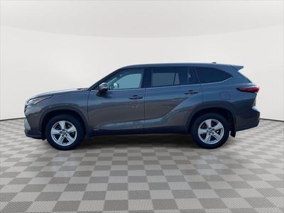 2022 Toyota Highlander Hybrid LE