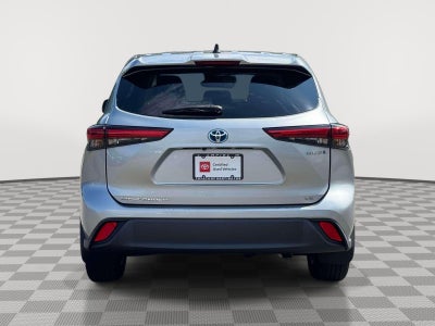 2022 Toyota Highlander Hybrid LE