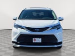 2025 Toyota Sienna LE