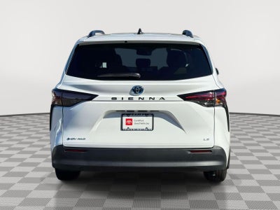 2025 Toyota Sienna LE