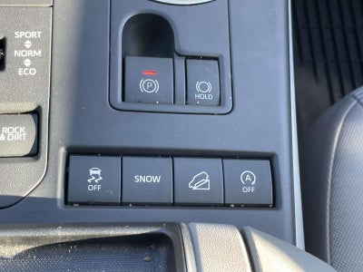 2020 Toyota Highlander LE