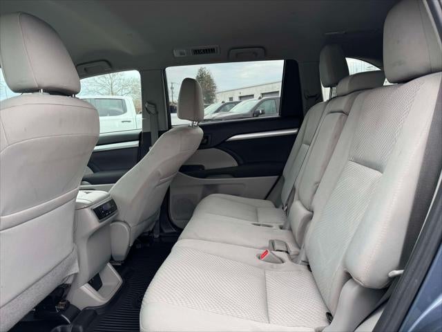 2019 Toyota Highlander LE