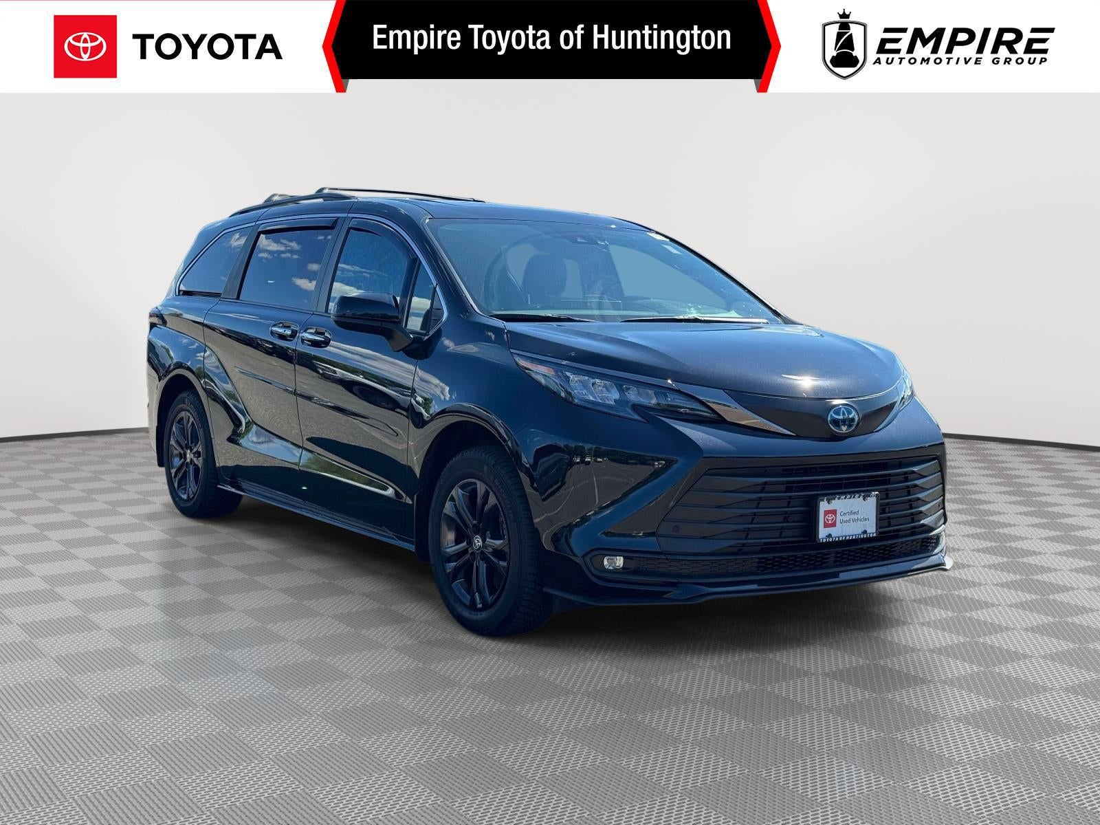 2024 Toyota Sienna Woodland Edition