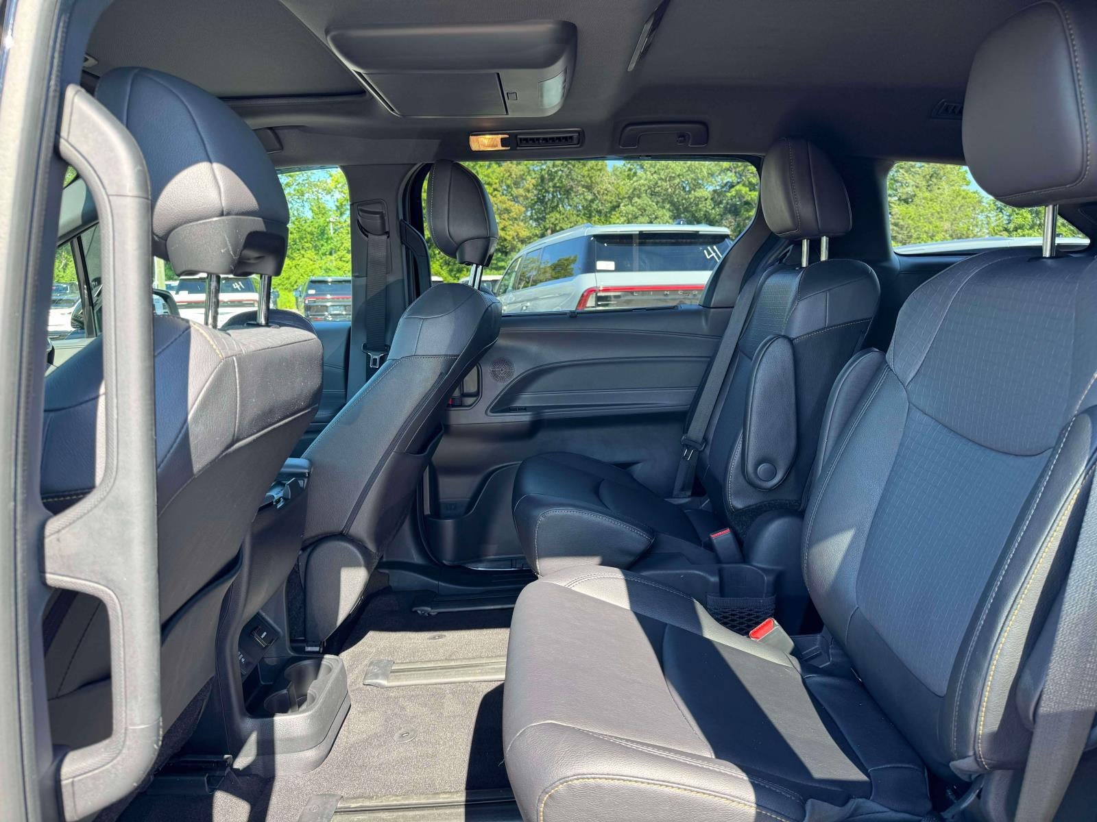 2024 Toyota Sienna Woodland Edition